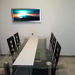 Ana *